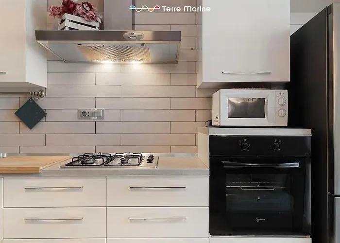 Valley House Apartment *